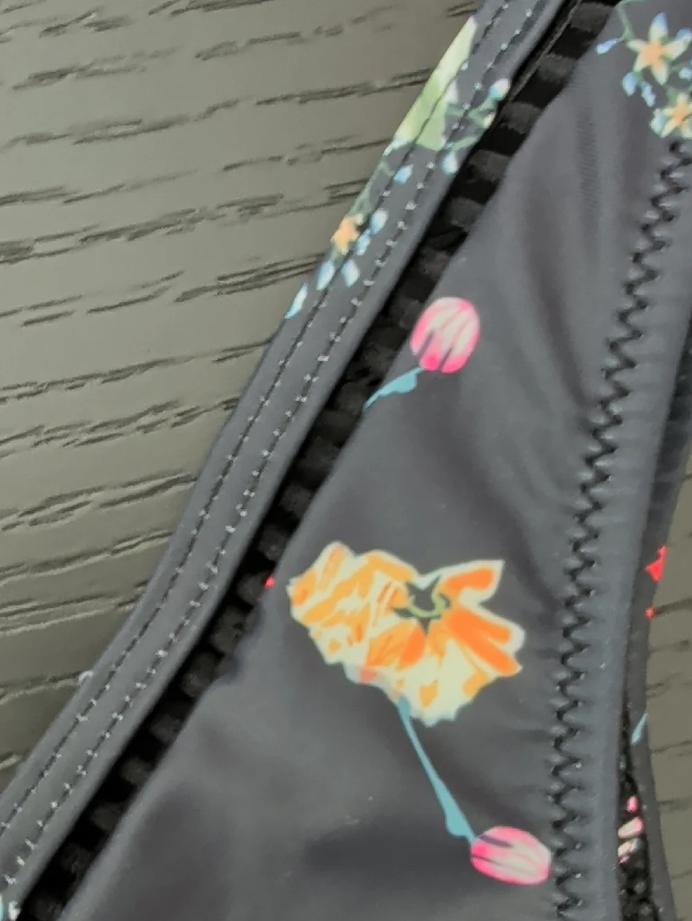 New Floral Print on Black One Piece Swimsuit LIVE LIFE ON THE BEACH XXL Bathing - Picture 3 of 9
